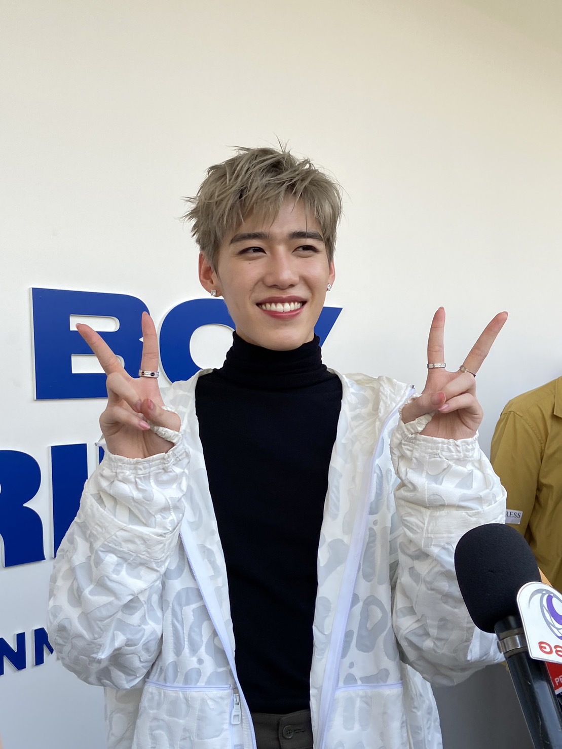 พีพี กฤษฏ์ แจงดราม่าบัตรแฟนมีตติ้งโซนทอง ความคุ้มค่าขึ้นอยู่กับวิจารณญาณของแต่ละบุคคล 