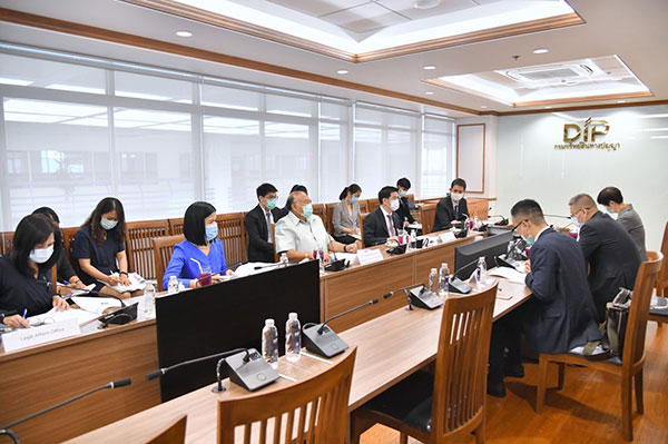 พาณิชย์เร่งผลักดันจดทะเบียนสินค้า GI ไทย – จีน 3 รายการ พาณิชย์เร่งผลักดันจดทะเบียนสินค้า GI ไทย – จีน 3 รายการ