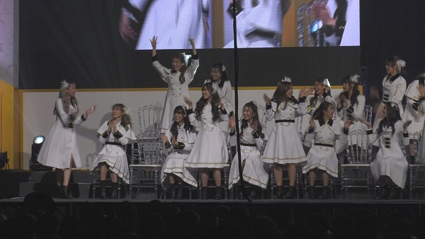 “โมบายล์” BNK48 คว้าอันดับ 1 “12th Single Senbatsu General Election”   (มีคลิป)