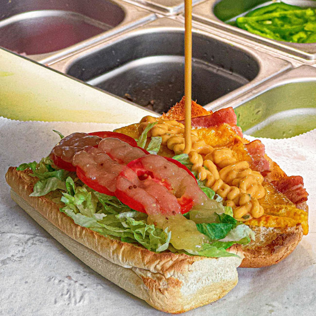 Subway ไทยเผชิญวิกฤตคุณภาพ-ดราม่าสาขาเถื่อน Subway ไทยเผชิญวิกฤตคุณภาพ-ดราม่าสาขาเถื่อน