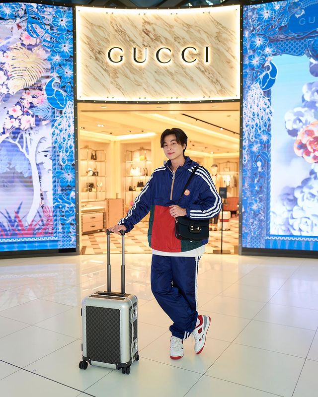 พร้อมลุย!! ‘กลัฟ คณาวุฒิ’ หม่ำหมูย่างเกาหลีเติมพลัง ก่อนชมแฟชั่นโชว์ GUCCI ที่กรุงโซล 16 พ.ค.นี้ พร้อมลุย!! ‘กลัฟ คณาวุฒิ’ หม่ำหมูย่างเกาหลีเติมพลัง ก่อนชมแฟชั่นโชว์ GUCCI ที่กรุงโซล 16 พ.ค.นี้