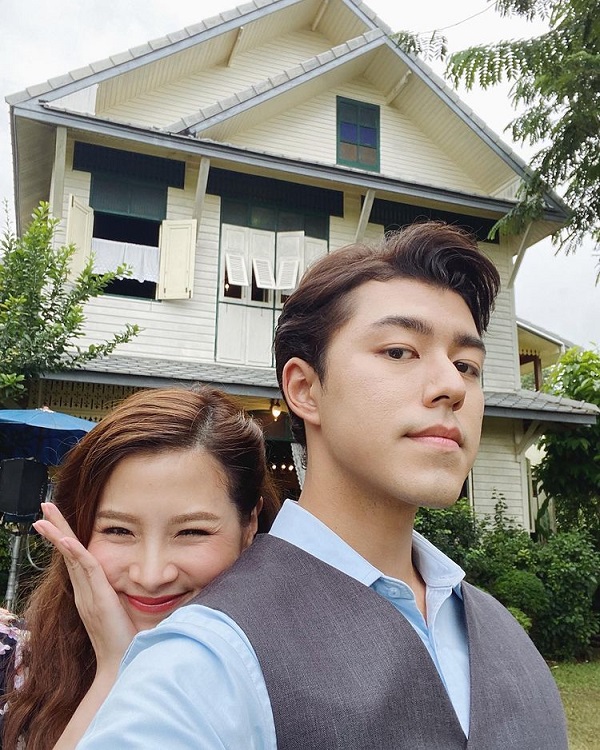 ใบเฟิร์น ยืนยัน ไม่ใช่นางเอกเทกองละคร ไร้ปัญหาเรื่องคิวงาน (มีคลิป) ใบเฟิร์น ยืนยัน ไม่ใช่นางเอกเทกองละคร ไร้ปัญหาเรื่องคิวงาน (มีคลิป)