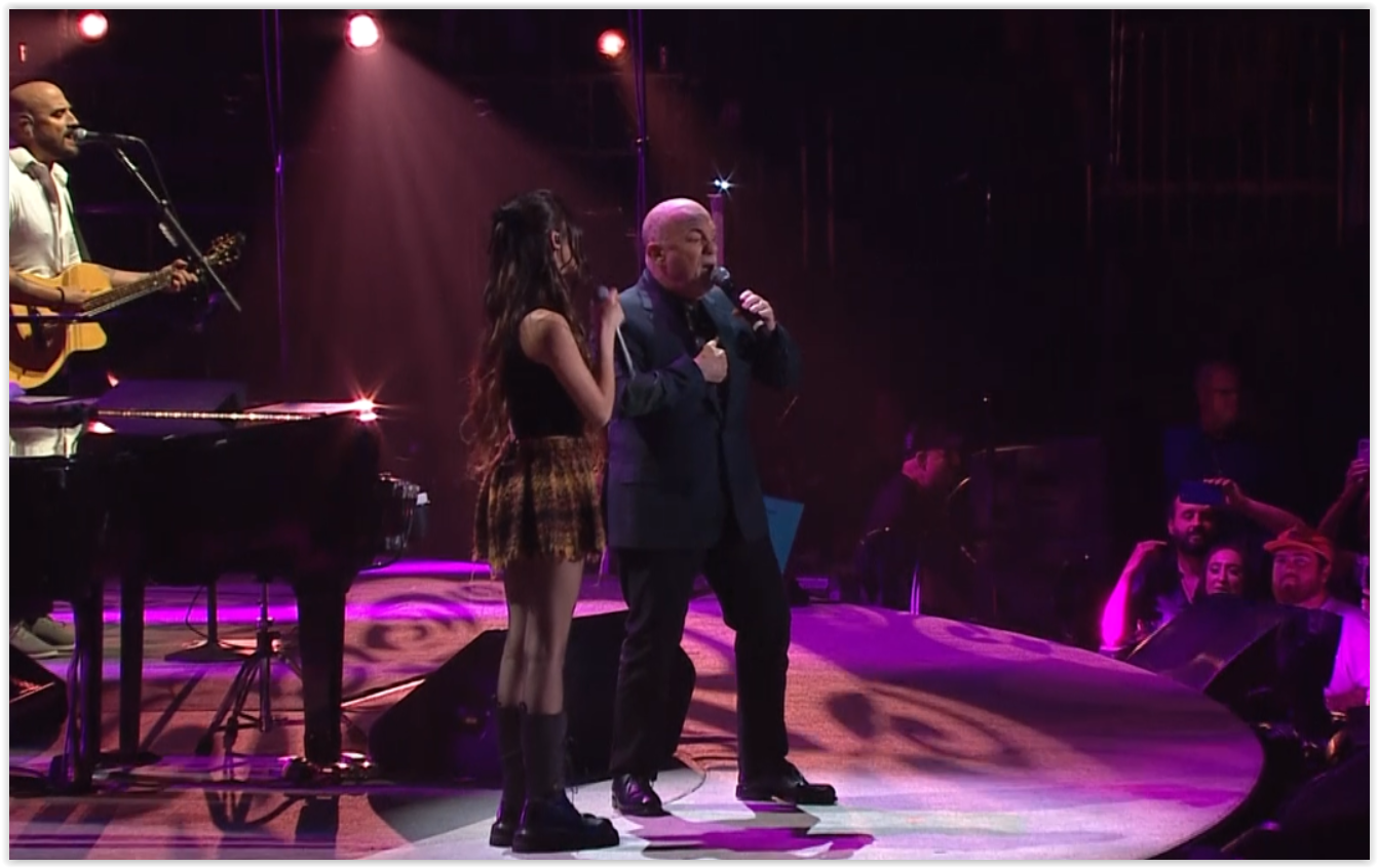 เซอร์ไพรส์ Olivia Rodrigo นักร้องสาวขวัญ GENZ   ร่วมแสดงในคอนเสิร์ตของศิลปินรุ่นเดอะ Billy Joel