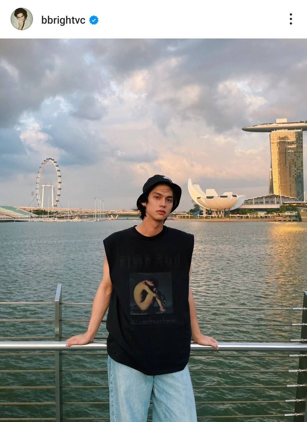 ไบร์ท วชิรวิชญ์ พาครอบครัวบินลัดฟ้าเที่ยวพักผ่อนที่สิงคโปร์ หลังผันตัวเป็นอิสระ ไบร์ท วชิรวิชญ์ พาครอบครัวบินลัดฟ้าเที่ยวพักผ่อนที่สิงคโปร์ หลังผันตัวเป็นอิสระ