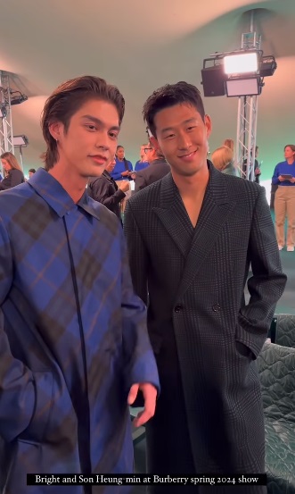 ออร่าความหล่อพุ่ง! ภาพคู่ ซนฮึงมิน-ไบร์ท วชิรวิชญ์ ร่วมงานแฟชั่นโชว์ Burberry ออร่าความหล่อพุ่ง! ภาพคู่ ซนฮึงมิน-ไบร์ท วชิรวิชญ์ ร่วมงานแฟชั่นโชว์ Burberry