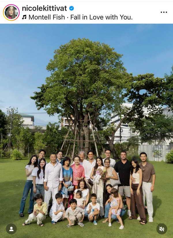 นิกกี้ นิโคล เซย์เยส! ถูกเเฟนหนุ่มขอเเต่งงานแล้ว ขึ้นแท่นว่าที่เจ้าสาวคนต่อไป นิกกี้ นิโคล เซย์เยส! ถูกเเฟนหนุ่มขอเเต่งงานแล้ว ขึ้นแท่นว่าที่เจ้าสาวคนต่อไป