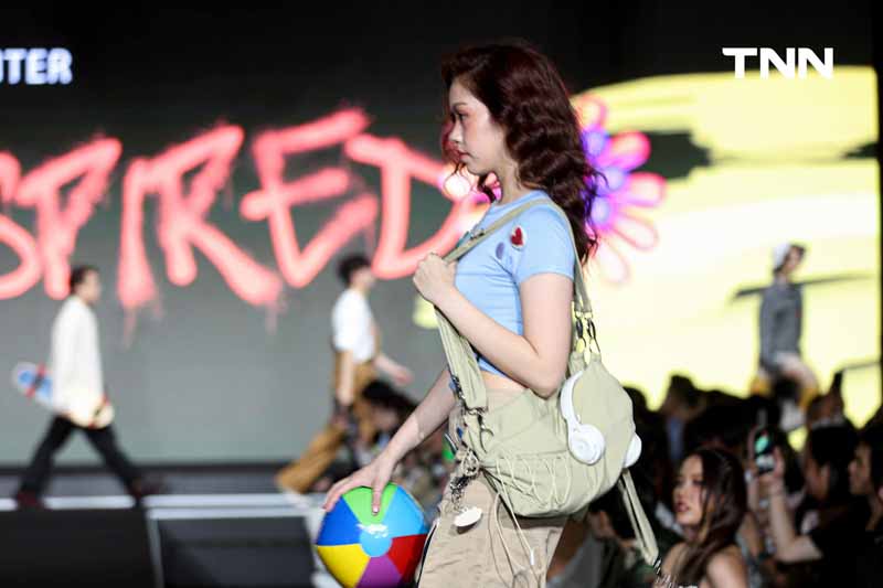 อัพเดทเทรนด์แฟชั่นระดับโลก “World Fashion Trend Spring/Summer 2024” อัพเดทเทรนด์แฟชั่นระดับโลก “World Fashion Trend Spring/Summer 2024”