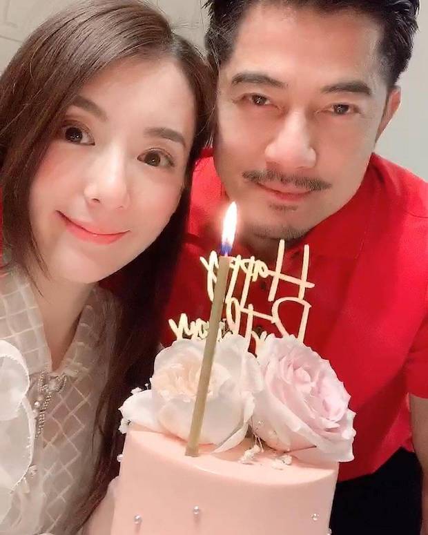 โป๊เกินงาม?!! ภรรยา ‘กัวฟู่เฉิง’ ถูกชาวเน็ตแซะและวิจารณ์ไม่หยุด โป๊เกินงาม?!! ภรรยา ‘กัวฟู่เฉิง’ ถูกชาวเน็ตแซะและวิจารณ์ไม่หยุด