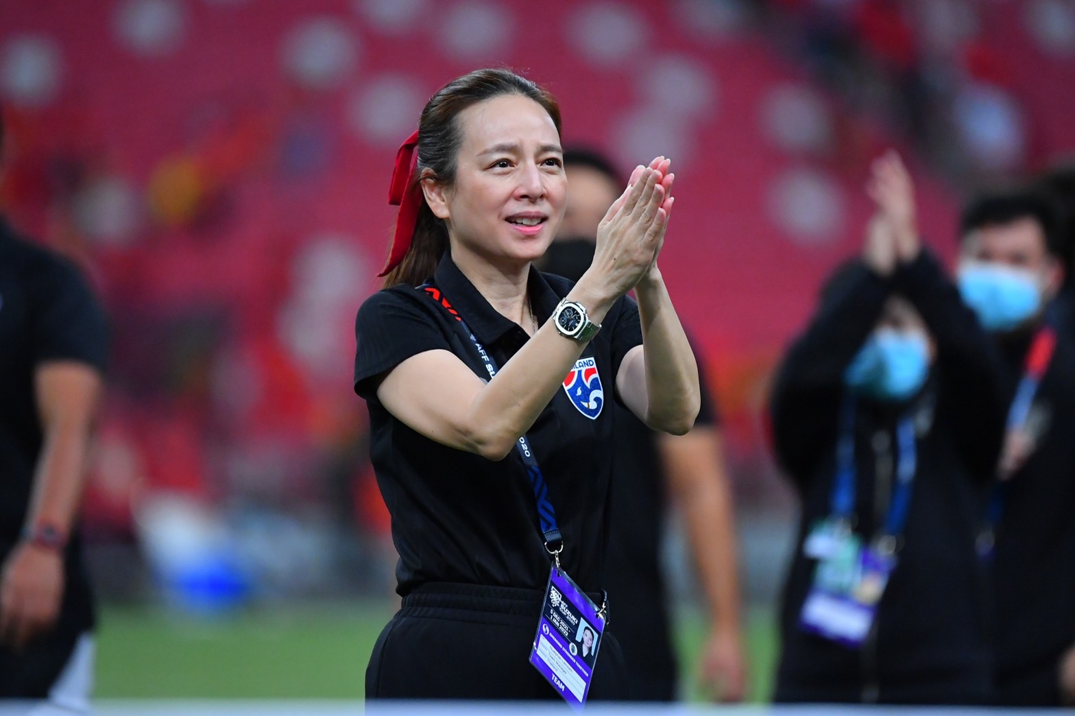 'มาดามแป้ง-มาโน่' เปิดใจหลังทีมชาติไทยฝ่าเวียดนามเข้าชิงซูซูกิคัพ 'มาดามแป้ง-มาโน่' เปิดใจหลังทีมชาติไทยฝ่าเวียดนามเข้าชิงซูซูกิคัพ