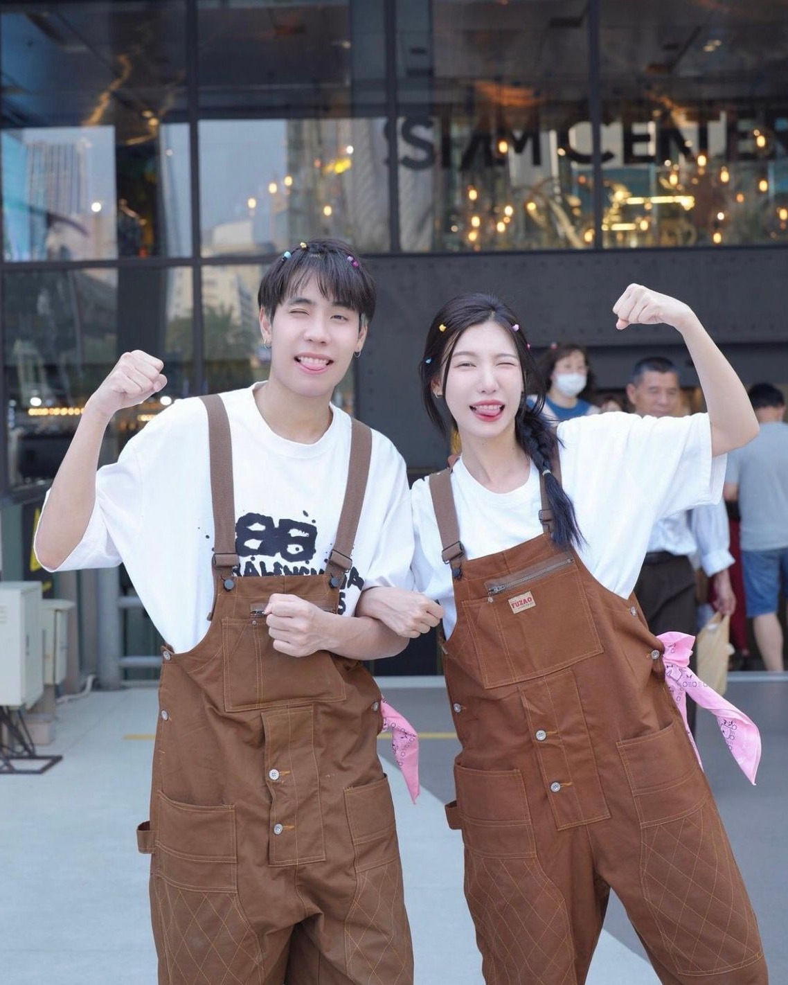 สไปร์ท SPD จ่อฟ้อง ชาวเน็ตคอมเมนต์แซะ อุงเอิง สไปร์ท SPD จ่อฟ้อง ชาวเน็ตคอมเมนต์แซะ อุงเอิง