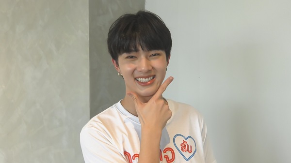 นุนิว อัปเดตอาการคออักเสบ ขอบคุณ เฮียซี ที่คอยดูแล    (มีคลิป)