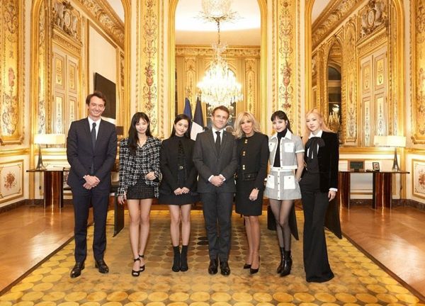 ยืนยันด้วยภาพ?!! โมเมนต์ ‘ลิซ่า BLACKPINK’ กับทายาทเศรษฐีฝรั่งเศส ที่ตกเป็นข่าวด้วยกัน