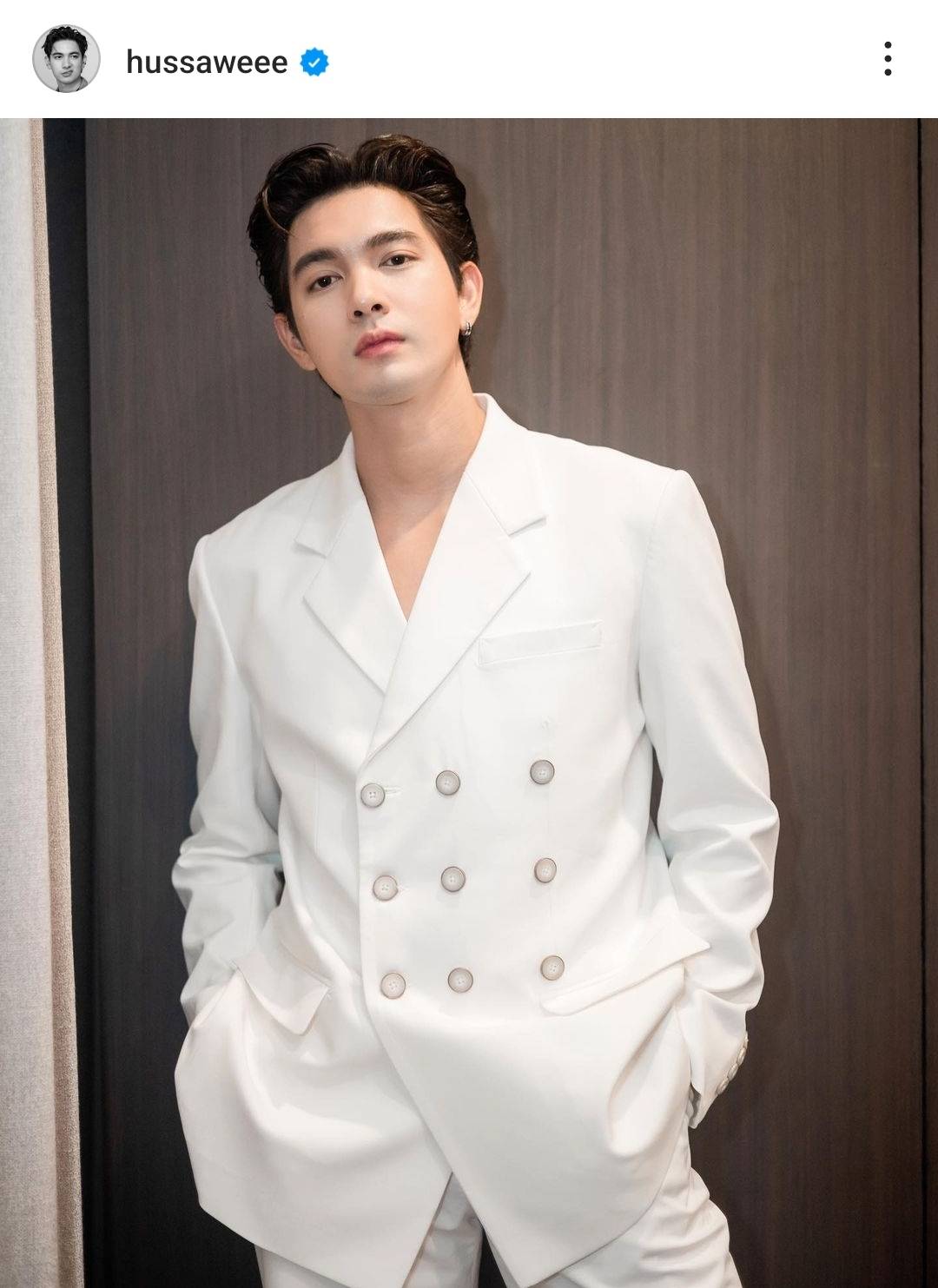 เข้ม หัสวีร์ จัดแฟนมีตติ้งฉลองวันเกิดกับแฟนคลับ พร้อมของขวัญสุดอลังการ เข้ม หัสวีร์ จัดแฟนมีตติ้งฉลองวันเกิดกับแฟนคลับ พร้อมของขวัญสุดอลังการ