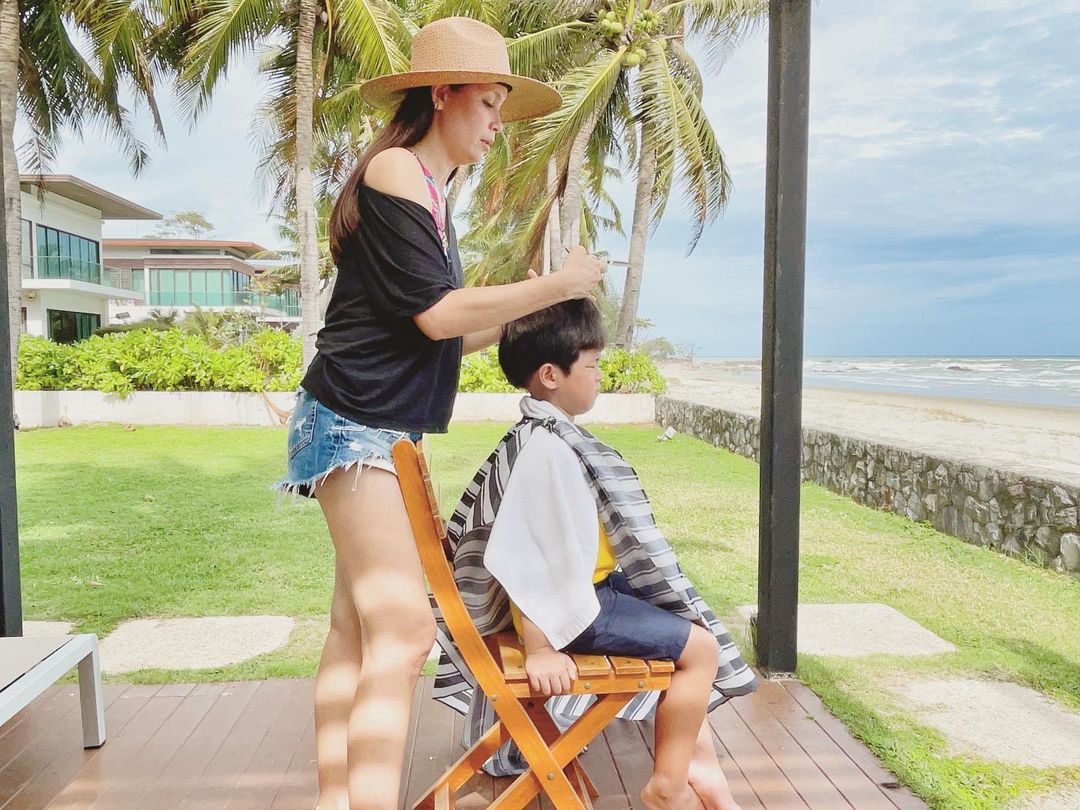 เมย์ มาริษา ตัดผมให้ลูกชาย ทำชาวเน็ตกรี๊ดลั่น!!
