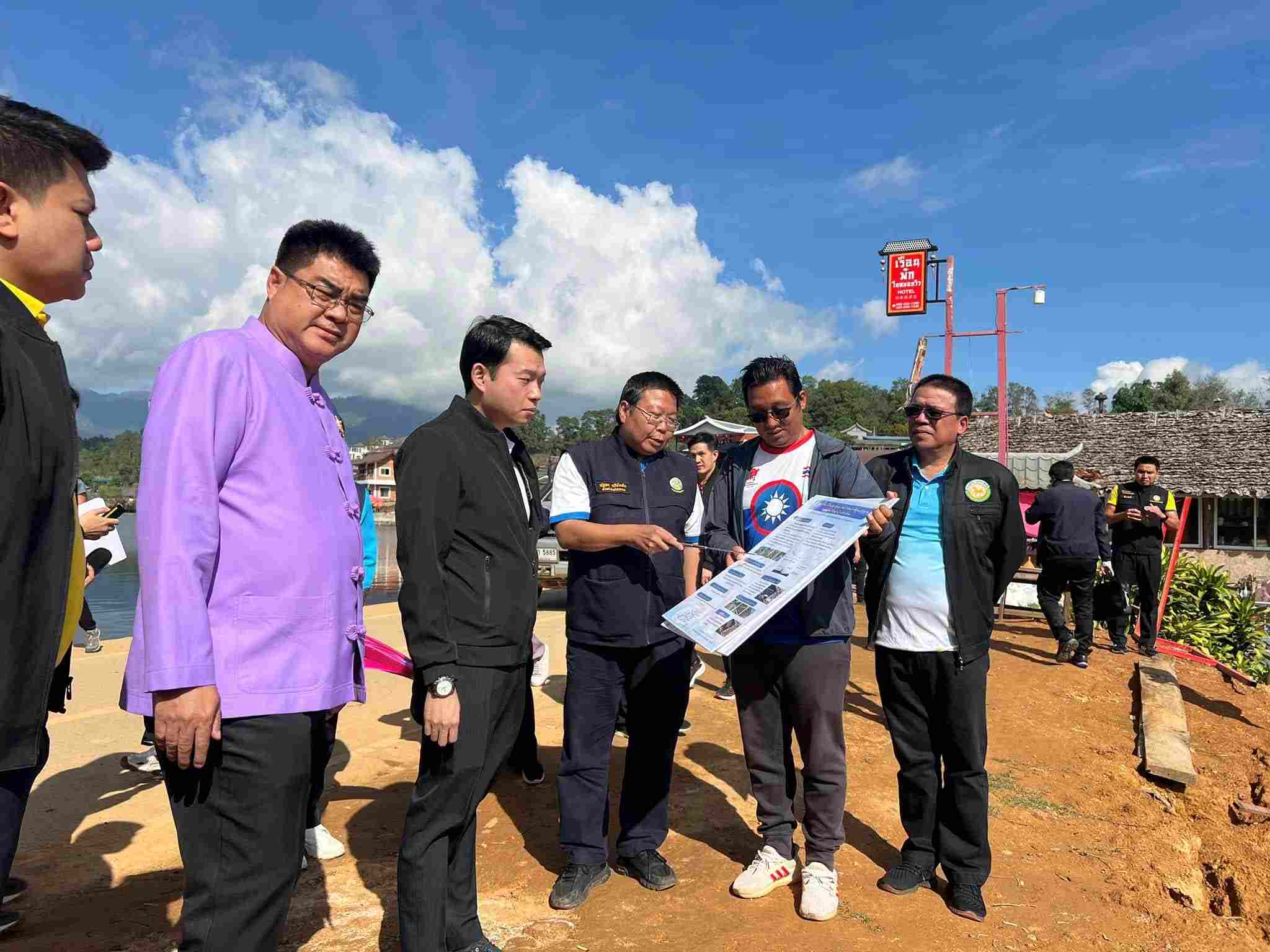การท่องเที่ยวจังหวัดแม่ฮ่องสอนยังคึกคัก ไม่มีการปะทะแนวชายแดน การท่องเที่ยวจังหวัดแม่ฮ่องสอนยังคึกคัก ไม่มีการปะทะแนวชายแดน