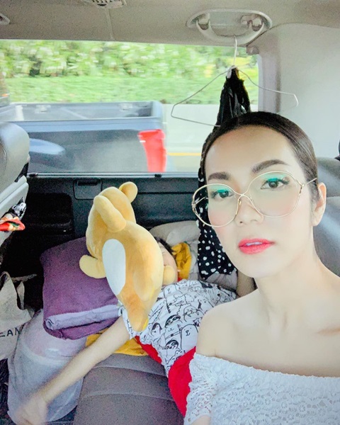 หัวอกคนเป็นแม่ อ๋อม สกาวใจ ห่วงลูกชาย น้องจอมทัพ ป่วยไวรัสลงกระเพาะ หัวอกคนเป็นแม่ อ๋อม สกาวใจ ห่วงลูกชาย น้องจอมทัพ ป่วยไวรัสลงกระเพาะ
