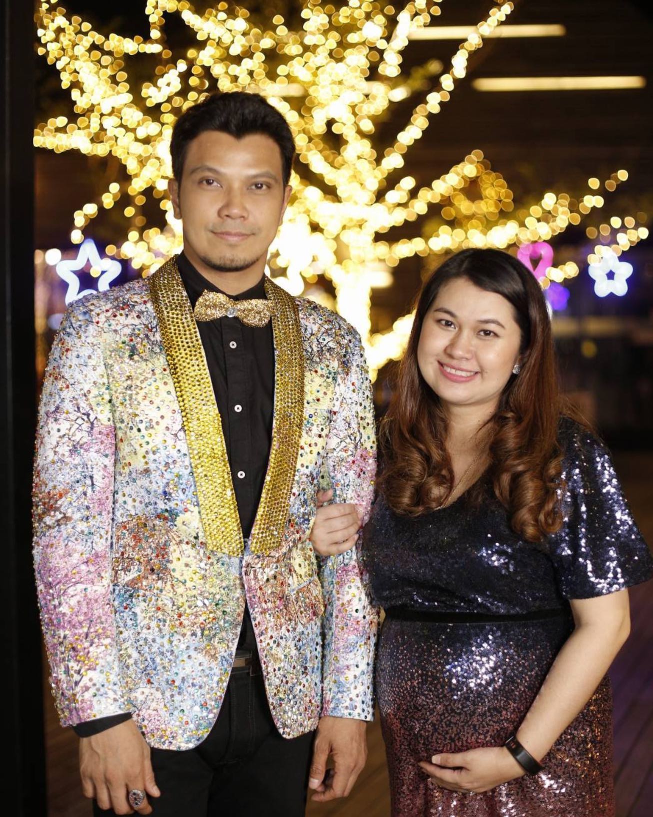 สาวคนสนิท หนุ่ม กะลา เตรียมหอบเงินสด 10 ล้าน มอบให้ จูน เพ็ญชุลี สาวคนสนิท หนุ่ม กะลา เตรียมหอบเงินสด 10 ล้าน มอบให้ จูน เพ็ญชุลี