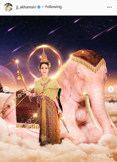 สวยสะกดทุกสายตา! เหล่าคนดังแปลงโฉมเป็น นางกิริณีเทวี สวยสะกดทุกสายตา! เหล่าคนดังแปลงโฉมเป็น นางกิริณีเทวี