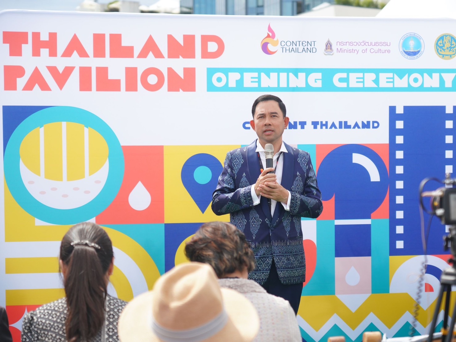 กระทรวงวัฒนธรรม เยือนเทศกาลหนังเมืองคานส์ เผยมีบริษัทสนใจลงทุนหนังไทยกว่า100 ล้านบาท กระทรวงวัฒนธรรม เยือนเทศกาลหนังเมืองคานส์ เผยมีบริษัทสนใจลงทุนหนังไทยกว่า100 ล้านบาท