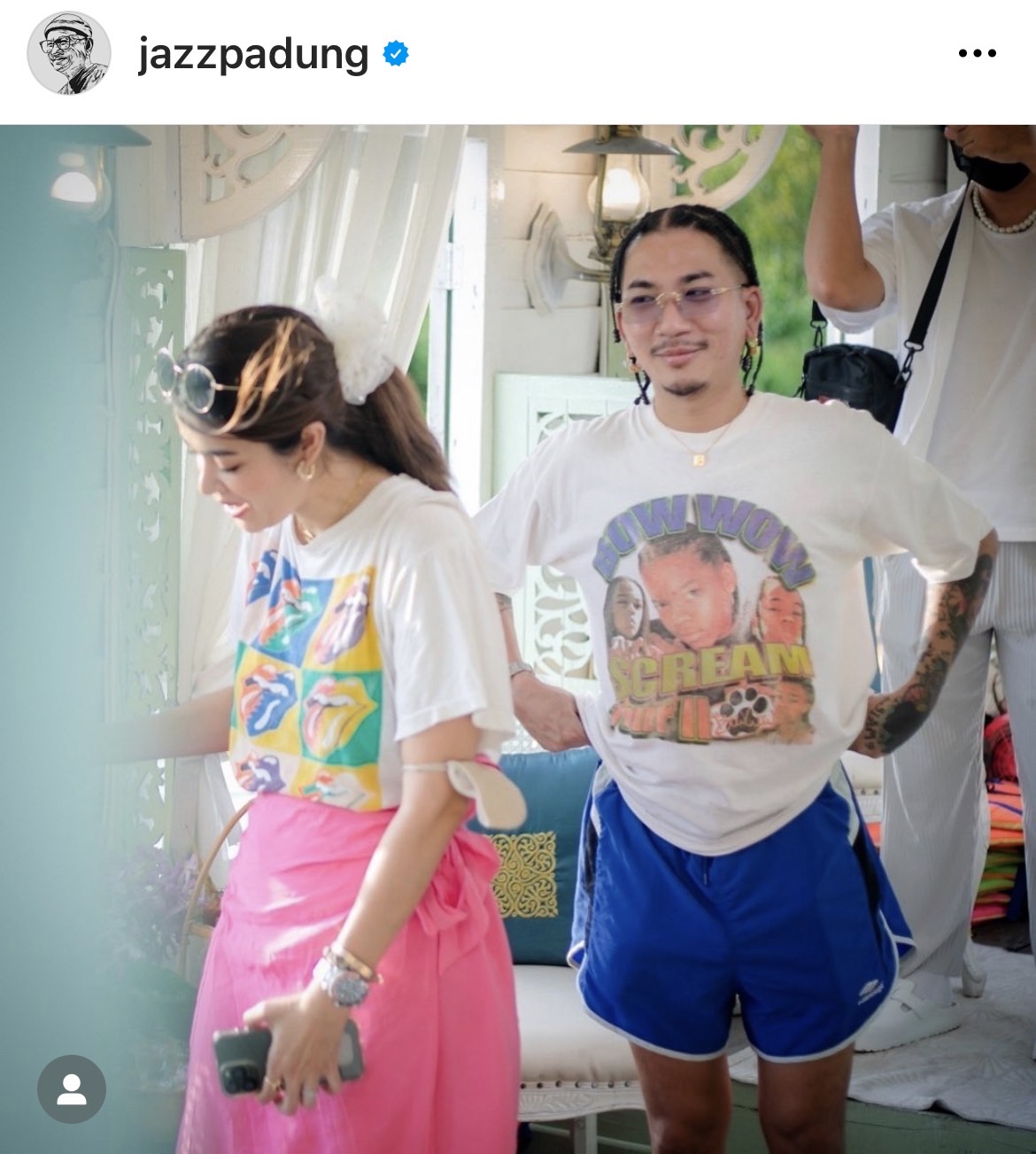แจง ว่ายังไง! หลัง แจ๊ส ชวนชื่น ไปรับเสื้อที่ประมูลได้ในราคา 1.5 ล้านบาท 