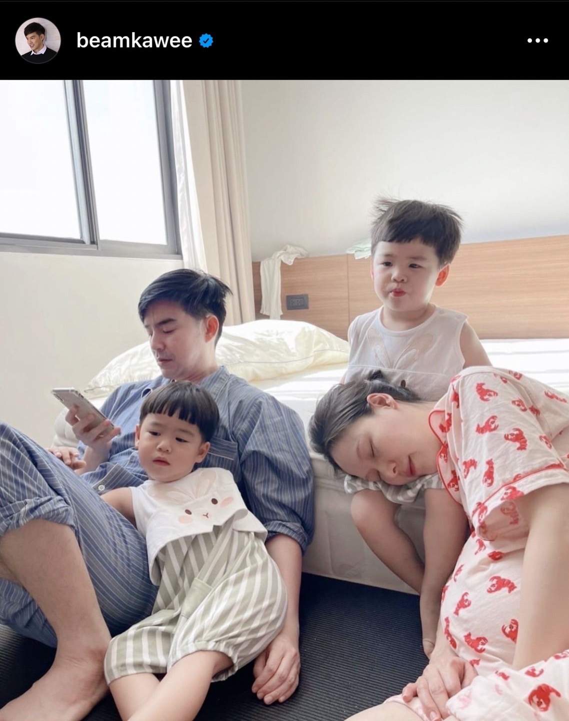 น่ารักไม่แผ่ว! บีม กวี โพสต์หวานครบรอบ 20 ปีที่รู้จักกัน