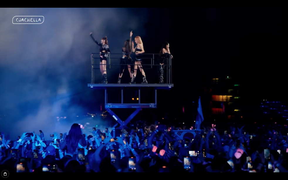 'ลิซ่า' ผงาดที่ Coachella!! นักร้องไทยคนแรกขึ้นโชว์เป็นศิลปินเฮดไลน์ พา MONEY ครองเทรนด์ 