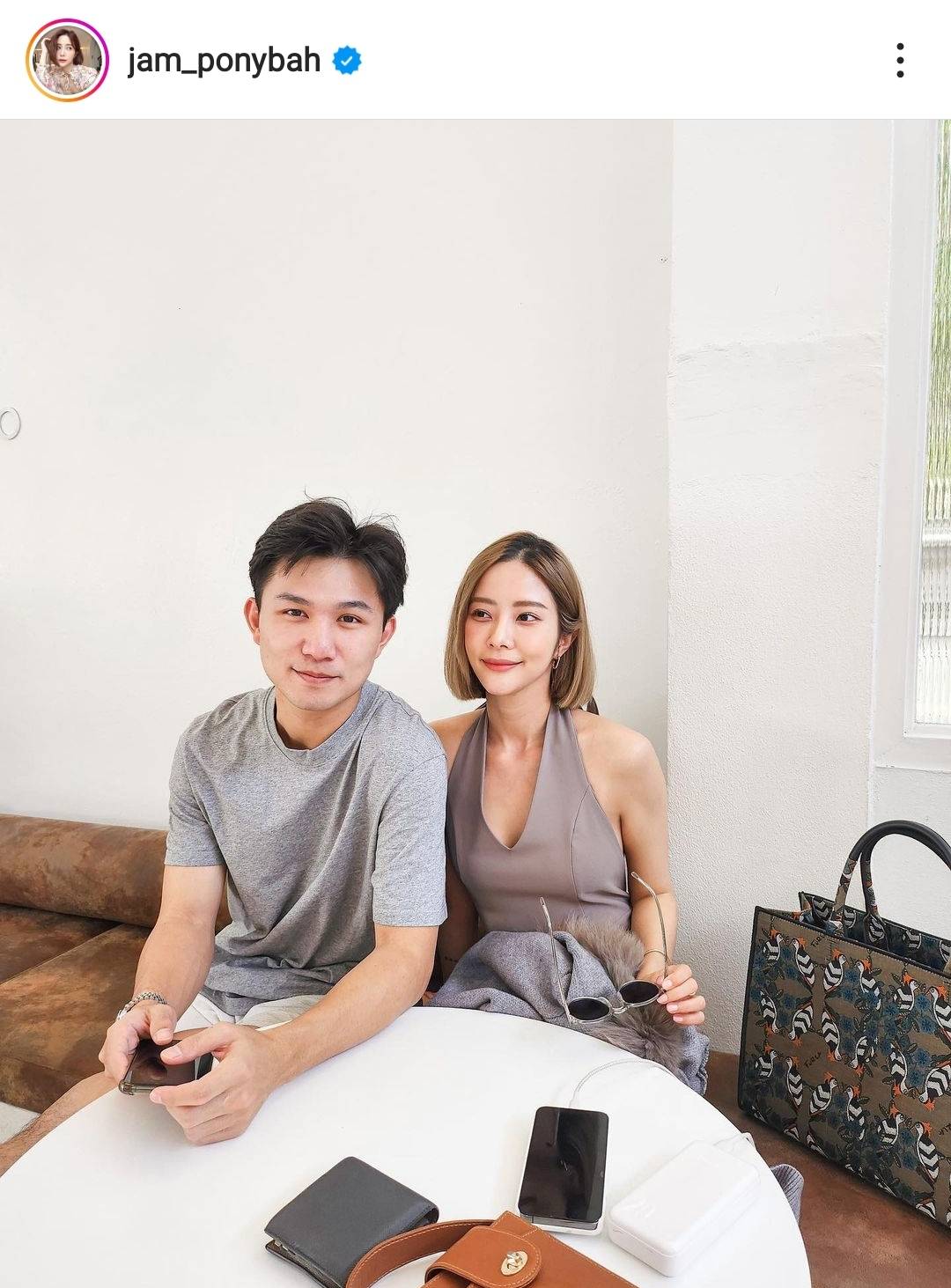 แจม ชรัฐฐา หัวใจสีชมพูอีกครั้ง โพสต์ภาพคู่เปิดตัวหวานใจ