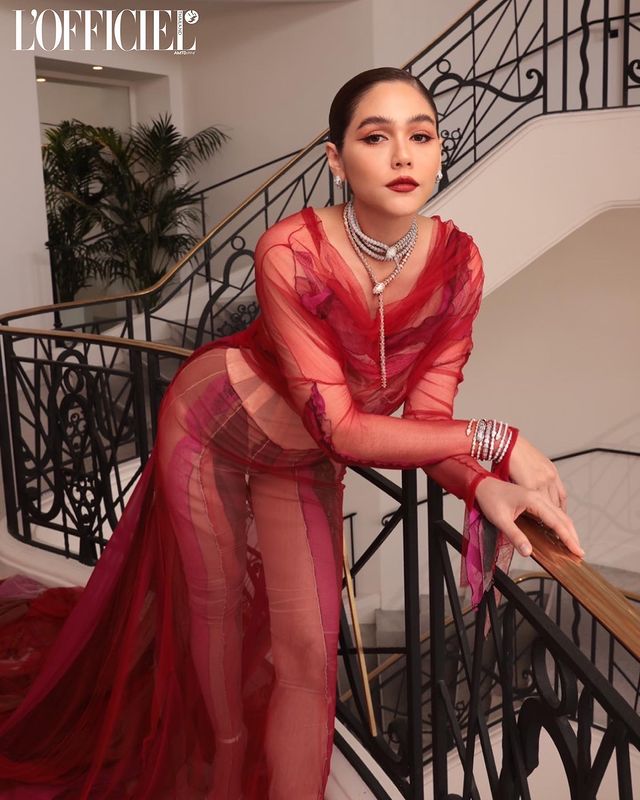 เปิดลุควันส่งท้าย!! ‘ชมพู่ อารยา’ บนพรมแดงคานส์ แซ่บแรงทั้งราคาและอิมเมจ เปิดลุควันส่งท้าย!! ‘ชมพู่ อารยา’ บนพรมแดงคานส์ แซ่บแรงทั้งราคาและอิมเมจ