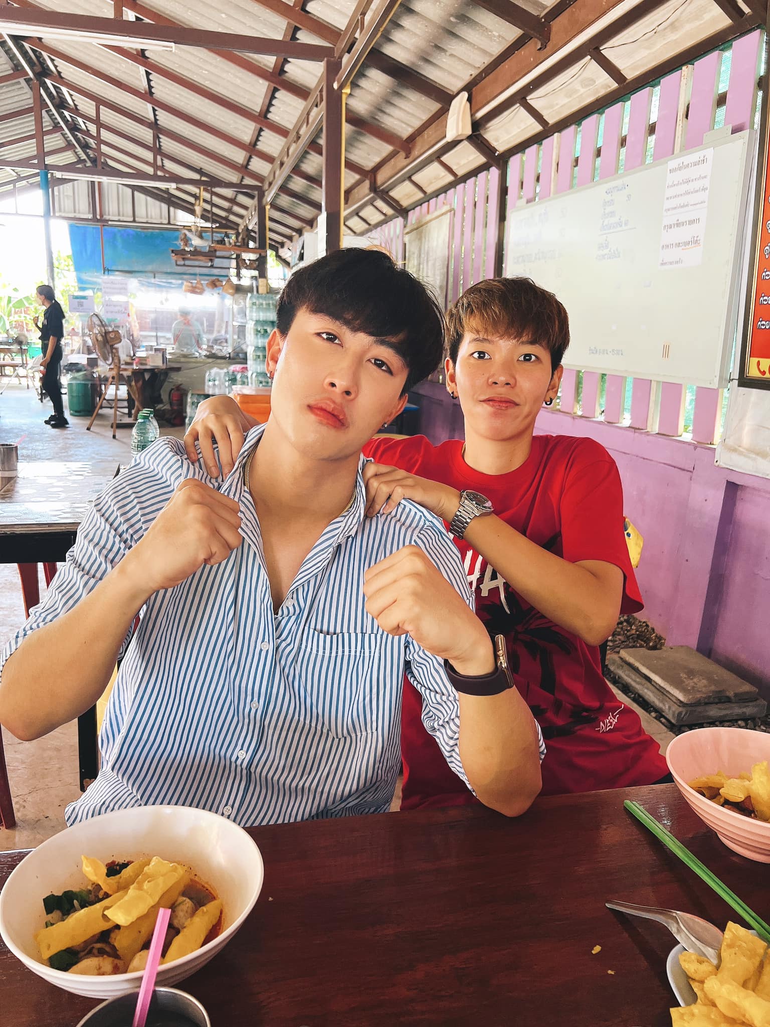 นุ๊ก – ปาย ดับฝันแฟนคลับ ขอลดสถานะคู่จิ้น 
