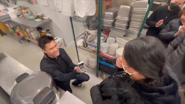  ไมค์ ภิรมย์พร จัดงานบายศรีสู่ขวัญ ต้อนรับลูกสาวกลับเมืองไทย (มีคลิป)