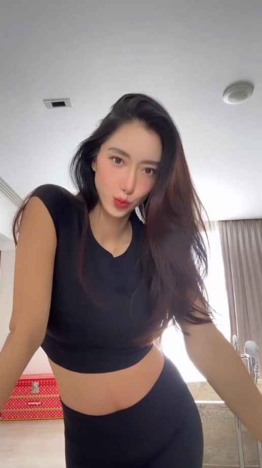 เพียงแค่ 7 วัน หุ่นคุณแม่ ไอซ์ อภิษฏา คัมแบ็คดังเดิม เพียงแค่ 7 วัน หุ่นคุณแม่ ไอซ์ อภิษฏา คัมแบ็คดังเดิม