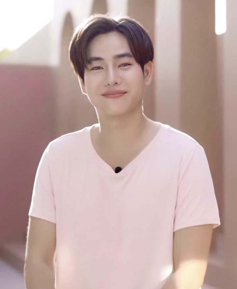 หมอแล็บแพนด้า ขอบคุณ เป๊กและนุช มอบเครื่องผลิตออกซิเจน 11 ตัว เครื่อง high flow 1 ตัว