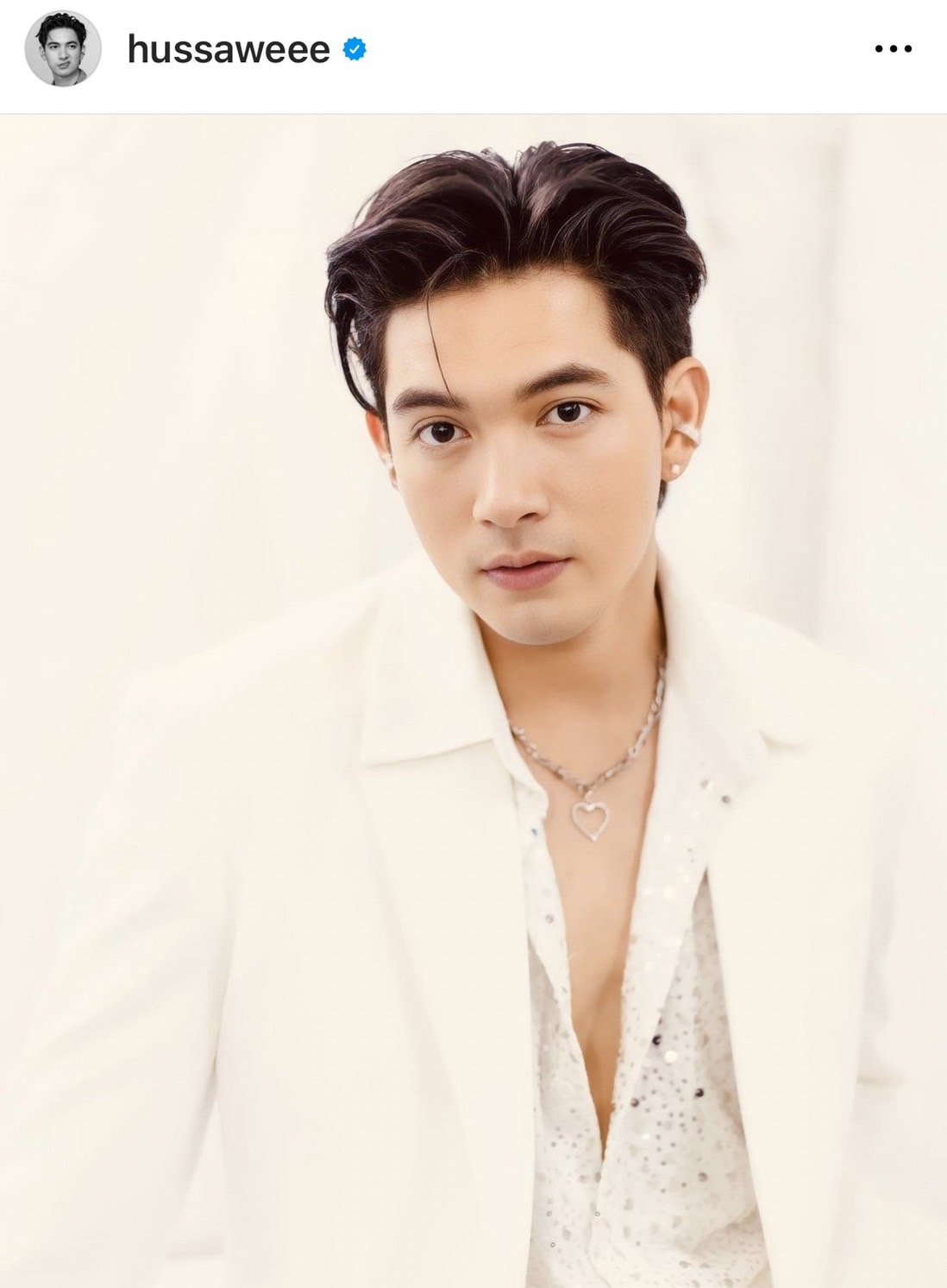 เข้ม หัสวีร์ เตรียมรับปริญญา ชวนแฟนคลับร่วมแสดงความยินดี เป็นส่วนหนึ่งของความสำเร็จ