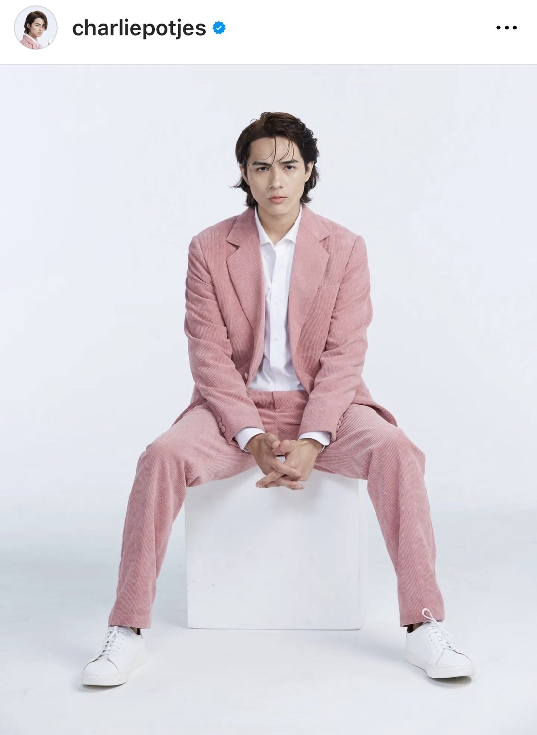 แน็ก ชาลี ลุคหล่อละมุน ทำแฟนคลับทักสุดฮา ตัวปลอมแน่ๆ 