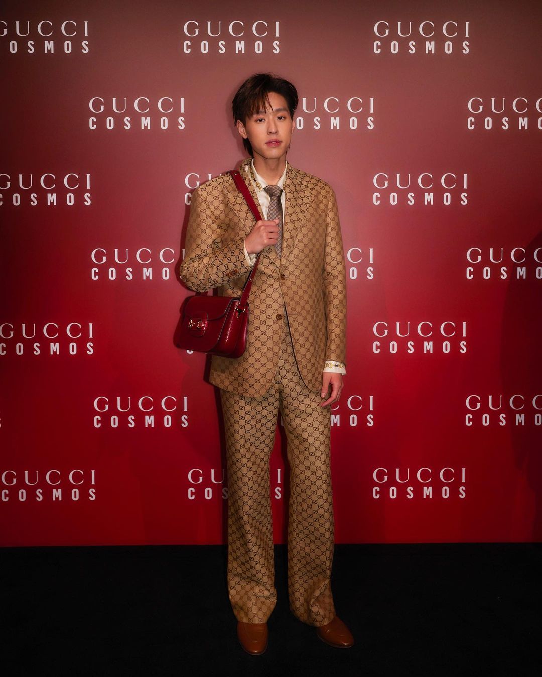 แฟนๆแตกตื่น ลู่หาน กดติดตาม IG บิวกิ้น หลังได้เจอกันในงานของแบรนด์ GUCCI ที่ เซี่ยงไฮ้