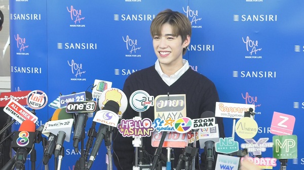 “พีพี กฤษฏ์” ปลื้มขึ้นแท่นเจ้าพ่อแฟชั่น ลุ้นของขวัญรับปริญญาจาก “บิวกิ้น”  (มีคลิป)