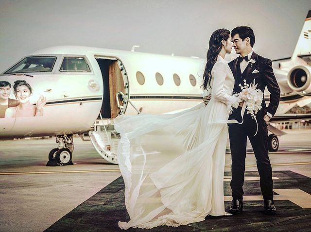 ฤกษ์ดี จิ๊บ-จ๊ะจ๋า จัดวิวาห์เหินฟ้าเหมาเครื่อง บินวนทะเลหัวหิน! ฤกษ์ดี จิ๊บ-จ๊ะจ๋า จัดวิวาห์เหินฟ้าเหมาเครื่อง บินวนทะเลหัวหิน!