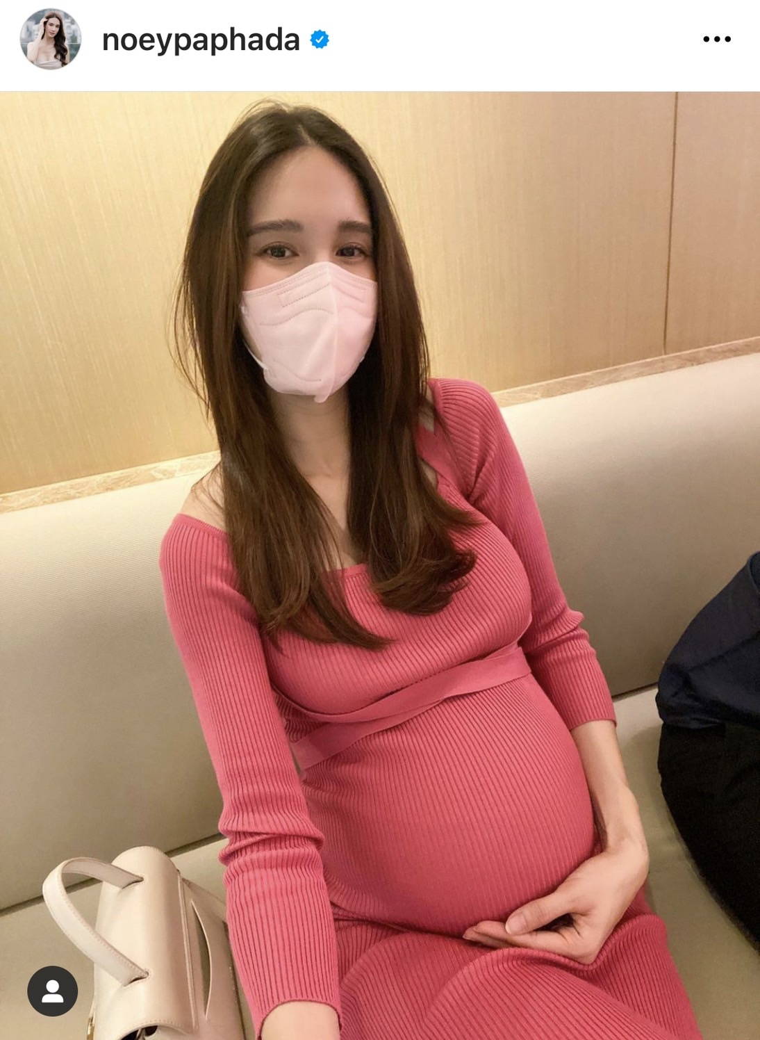 เนย ปภาดา คลอดลูกสาวแล้ว ตั้งชื่อสุดเก๋ น้องพีโอนี่ 