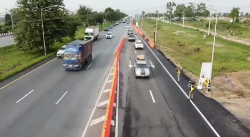 ประชาชนแห่กลับบ้าน! ถนนมิตรภาพ ปริมาณรถเริ่มหนาแน่น ประชาชนแห่กลับบ้าน! ถนนมิตรภาพ ปริมาณรถเริ่มหนาแน่น