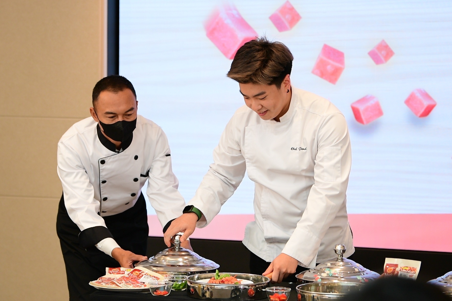 CPF เปิดตัว ‘CP Magic Chef’ เสกความอร่อยเด็ดทุกเมนู ด้วย 'โบโลน่าหั่นเต๋า'