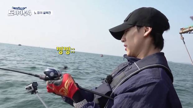 ‘แบมแบม - ซอนมี’ ฮาเฮ!! แท็กทีมร่วมวาไรตี้โชว์ล่องเรือตกปลา City Fisherman 3 (มีคลิป) ‘แบมแบม - ซอนมี’ ฮาเฮ!! แท็กทีมร่วมวาไรตี้โชว์ล่องเรือตกปลา City Fisherman 3 (มีคลิป)