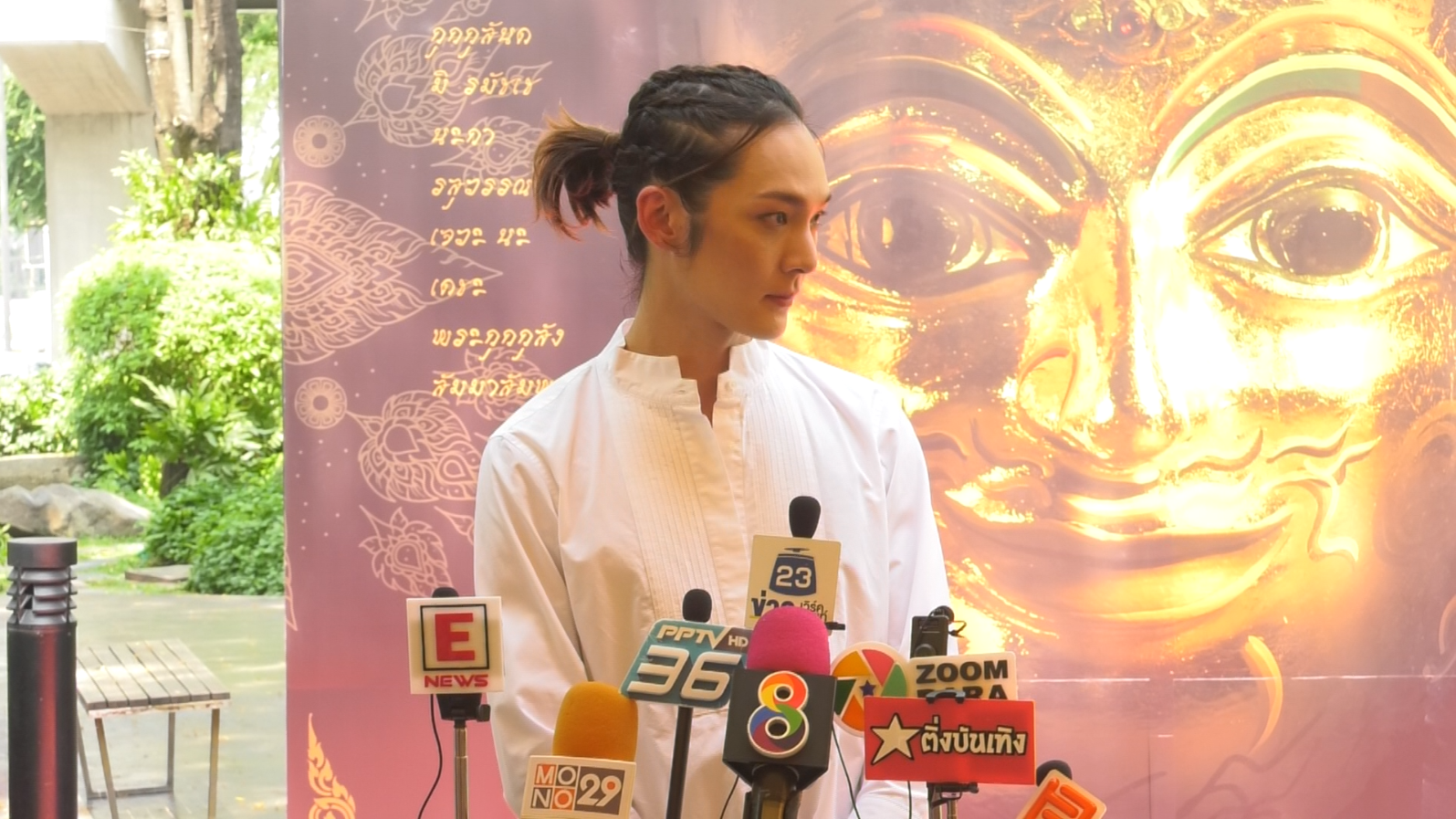 แจ็ค แบล็คแจ็ค รับห่วงความรู้สึกอีกฝ่าย หลังเสียบแทน พระเอกดังชักกลางกลอง แจ็ค แบล็คแจ็ค รับห่วงความรู้สึกอีกฝ่าย หลังเสียบแทน พระเอกดังชักกลางกลอง