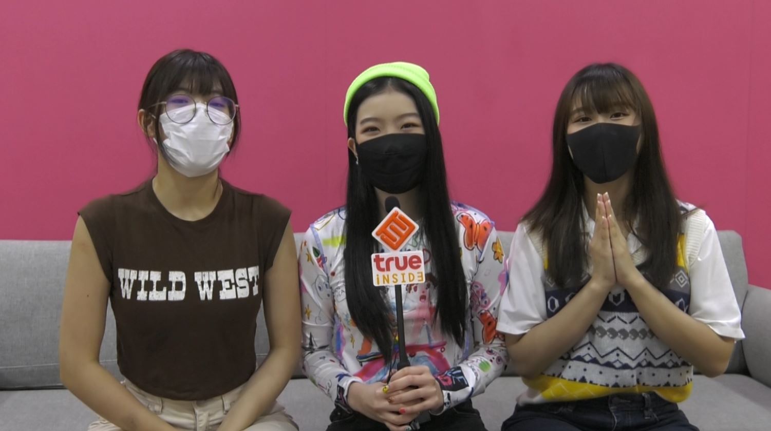 3 สาว BNK48 วี-สตางค์-แพนด้า ชวนประดิษฐ์กระทงสุดว้าว!!
