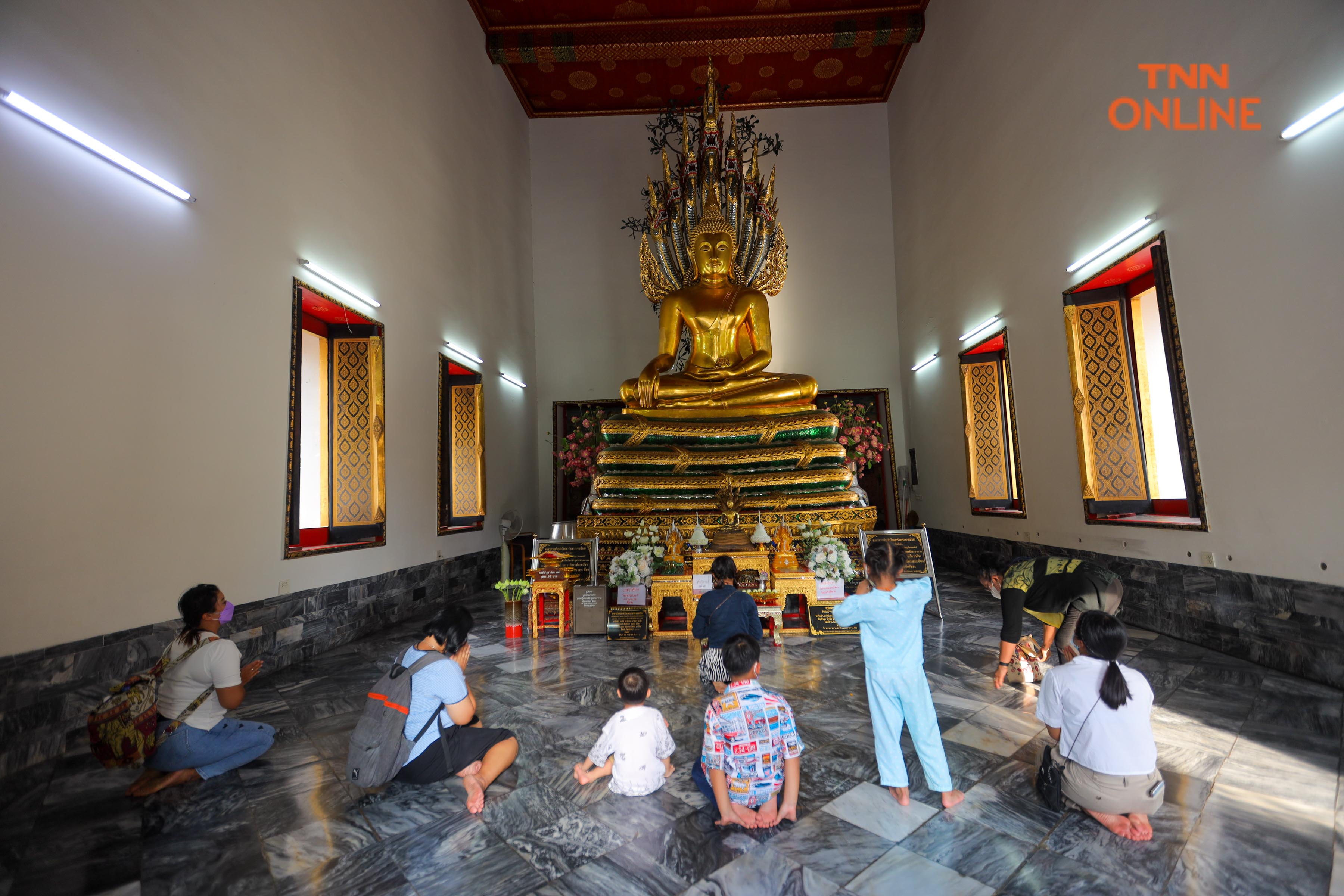 ประมวลภาพ “วัดโพธิ์”เปิดรับนักท่องเที่ยวชาวไทยและต่างชาติเข้าเที่ยวชม 