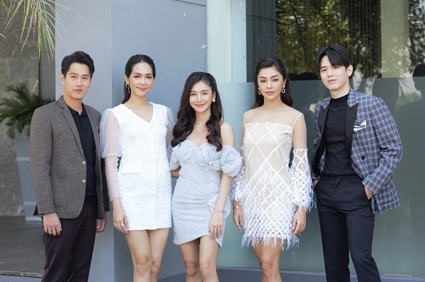 บิ๊นท์ สิรีธร รับ ติดใจงานแสดง เผยอยากลองหลากหลายบทบาท  (มีคลิป)