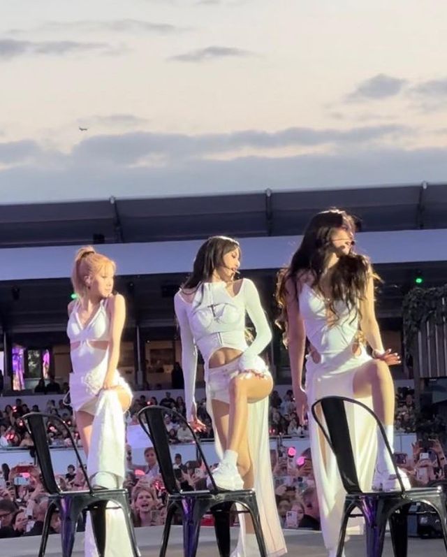 ฮอตไฟลุกกว่าเดิม!! ‘ลิซ่า BLACKPINK’ กับโชว์โซโล่ที่เทศกาลดนตรี BST Hyde Park