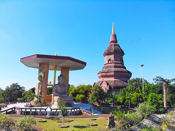 10 ที่เที่ยวกาฬสินธุ์ สัมผัสวัฒนธรรมภูไท ตะลุยถิ่นไดโนเสาร์ 10 ที่เที่ยวกาฬสินธุ์ สัมผัสวัฒนธรรมภูไท ตะลุยถิ่นไดโนเสาร์
