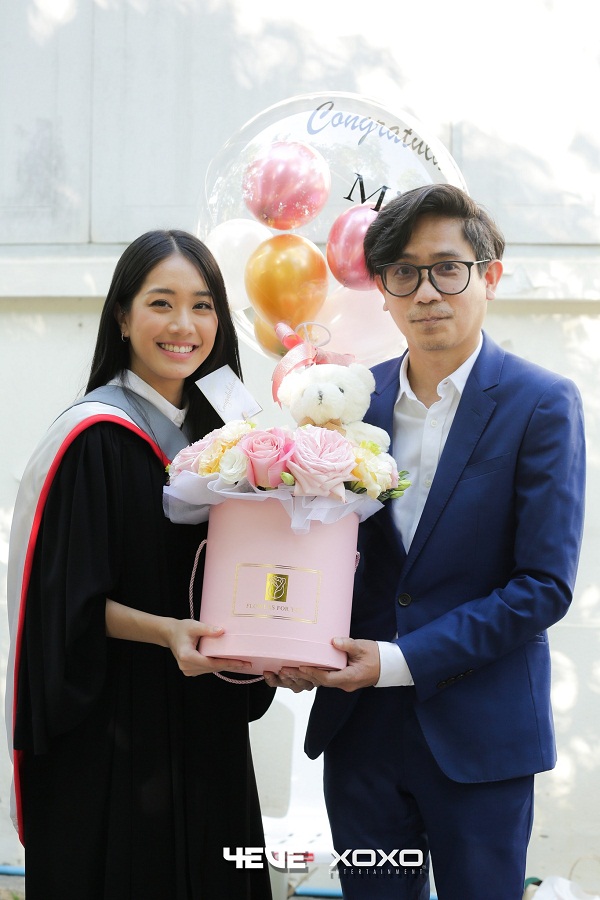 มายด์ 4EVE ปลื้ม แฟนๆ ร่วมรับปริญญา เผยยังไม่มีแพลนเรียนต่อโท   (มีคลิป)
