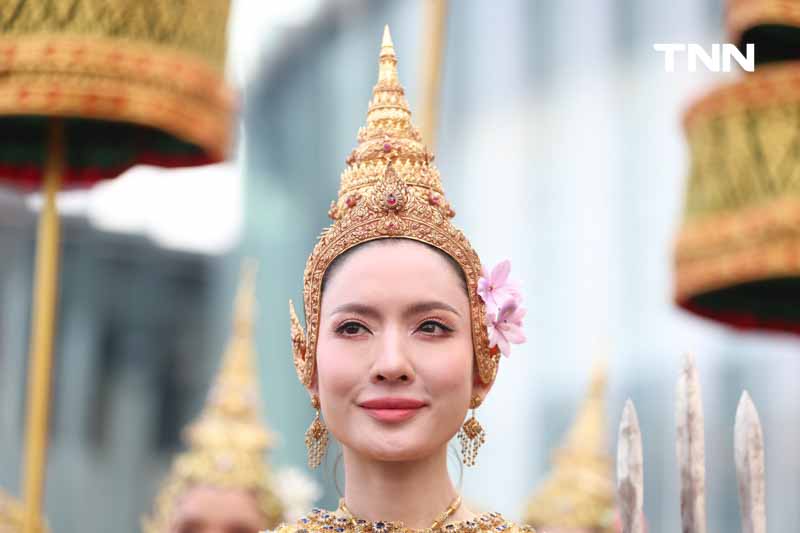 “แอฟ” สง่างามนางมโหธรเทวี นางสงกรานต์ประจำปี 2567 “แอฟ” สง่างามนางมโหธรเทวี นางสงกรานต์ประจำปี 2567