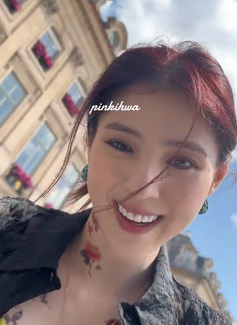 สวยสร้างเรื่อง!! นางเอกเกาหลี ‘ฮันโซฮี’ กับวีรกรรมแฟนเซอร์วิสที่ฝรั่งเศส สวยสร้างเรื่อง!! นางเอกเกาหลี ‘ฮันโซฮี’ กับวีรกรรมแฟนเซอร์วิสที่ฝรั่งเศส